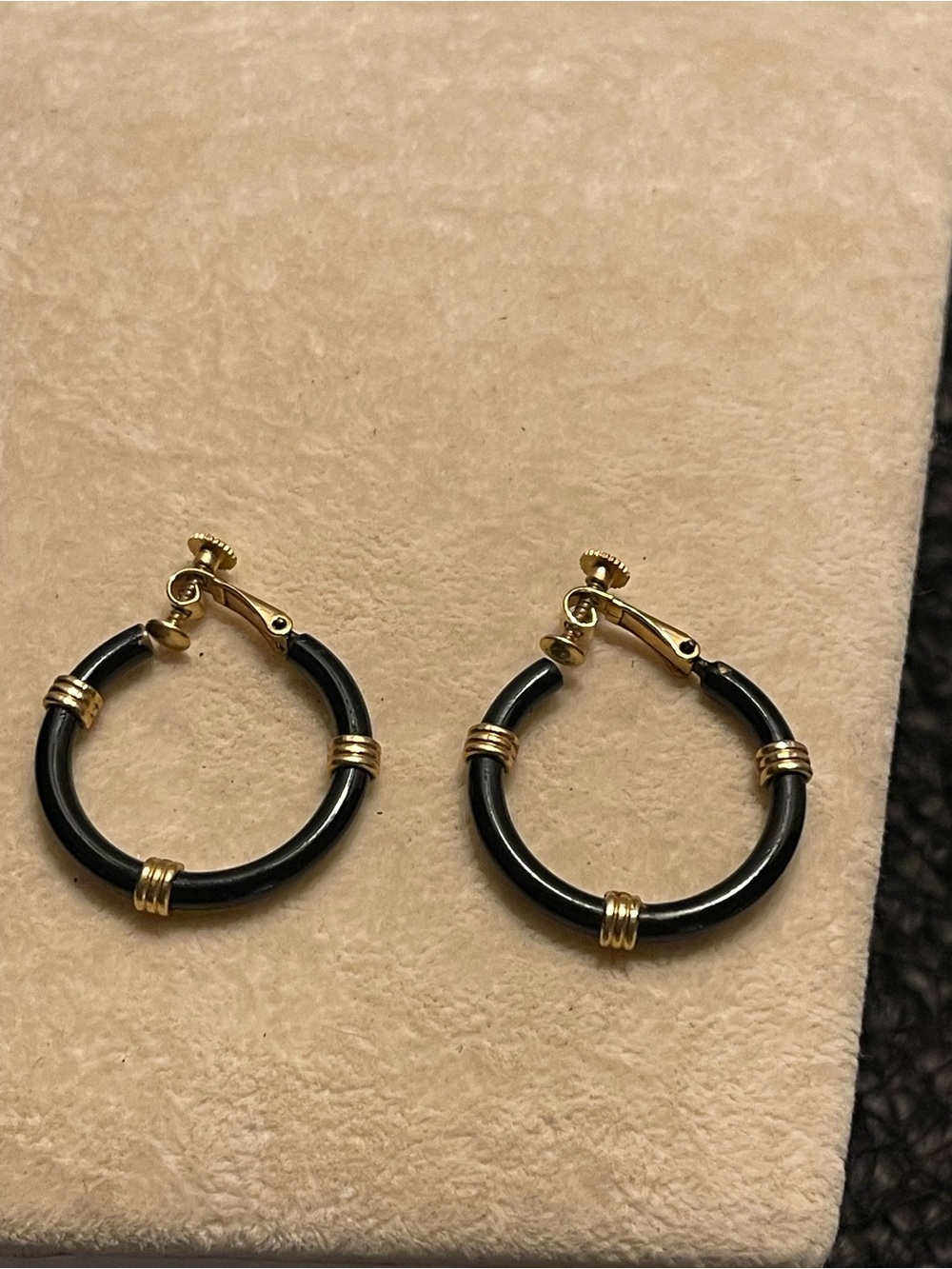 Vintage Napier Gold & Black Hoop Clip-On Earrings - Women's Jewelry